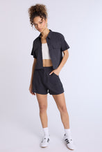 Linen-Blend Cropped Short Sleeve Button-Up Shirt thumbnail 12