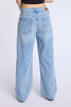 Low Rise Baggy Jeans thumbnail 2