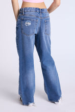 Low Rise Baggy Jeans thumbnail 2