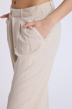 Linen-Blend Tailored Pants thumbnail 2