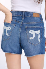 Low Rise Baggy Shorts thumbnail 2