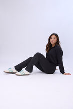 Super Soft Fleeceback Flare Leggings thumbnail 11