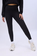 Super Soft Pocket Leggings thumbnail 9