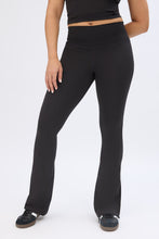 Super Smooth Bootcut Leggings thumbnail 1