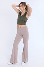 Super Smooth High Rise Super Flared Leggings thumbnail 12