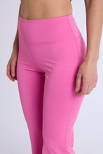 Super Smooth High Rise Super Flared Leggings thumbnail 15