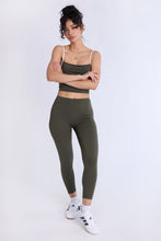 Super Smooth 7/8 Leggings thumbnail 12