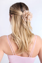 Rosette Hair Clip thumbnail 3