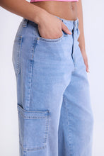 Super High Rise Wide Leg Cargo Jeans thumbnail 2