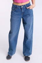 Low Rise Baggy Jeans thumbnail 1