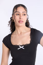 Short Sleeve Lace Trim Baby Tee thumbnail 6
