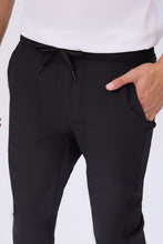 Traveler Jogger thumbnail 3