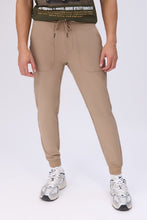 Traveler Jogger thumbnail 14