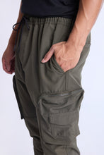 Traveler Utility Jogger thumbnail 7
