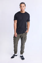Traveler Utility Jogger thumbnail 9