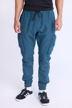 Traveler Utility Jogger thumbnail 1