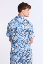 Mosaic Seersucker Short Sleeve Shirt thumbnail 4