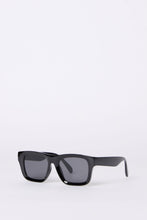 Thick Frame Wayfarer Sunglasses thumbnail 2