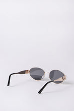 Round Gold Frame Sunglasses thumbnail 6