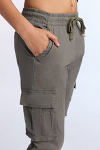 High Rise Twill Cargo Jogger thumbnail 17