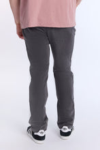Liam Straight Jeans thumbnail 3
