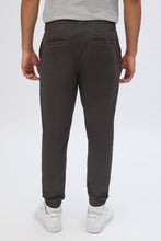 AERO Relaxed Twill Jogger thumbnail 7