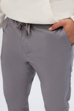 AERO Relaxed Twill Jogger thumbnail 13