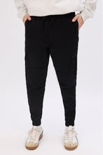 Relaxed Cargo Twill Jogger thumbnail 1