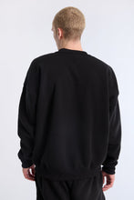 Los Angeles Lakers Graphic Crew Neck Oversized Sweatshirt thumbnail 3
