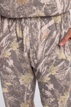 AERO Tree Camouflage Sweatpants thumbnail 2