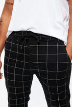 Slim Twill Plaid Pant thumbnail 4