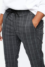 Slim Twill Plaid Pant thumbnail 7