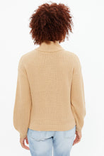 Pull col roulé à manches bouffantes thumbnail 6