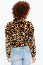 Pullover écourté en peluche à quart zip thumbnail 13