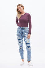 High Rise Stretch Mom Jean thumbnail 2