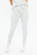 Legging en velours à taille haute thumbnail 10