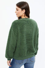Sherpa Presents First Crew Sweater thumbnail 3