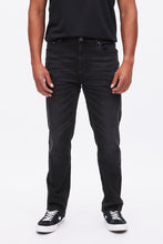 Liam Straight Jean thumbnail 1