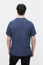 T-shirt henley thumbnail 17