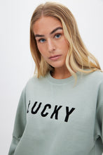 Pull à enfiler coupe garçonne ras du cou thumbnail 18
