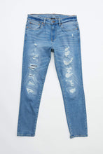 Max Stretch Skinny Destroyed Jean thumbnail 4