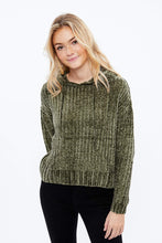 Pull en chenille lustrée à capuche thumbnail 17