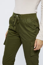 High Rise Relaxed Cargo Jogger thumbnail 11