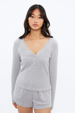 Haut pyjama cozy super doux henley col en V thumbnail 8