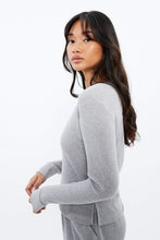 Haut pyjama cozy super doux henley col en V thumbnail 9