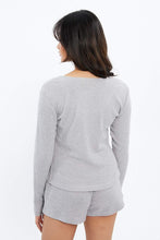 Haut pyjama cozy super doux henley col en V thumbnail 10