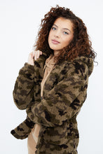 Cardigan sherpa à capuche thumbnail 20