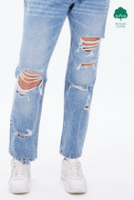 AERO Premium Air Mid Rise Boyfriend Jean thumbnail 4