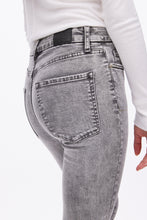 Seriously Stretchy High Rise Curvy Jegging thumbnail 4