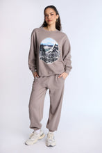 Oversized Crew Neck Sweatshirt thumbnail 17